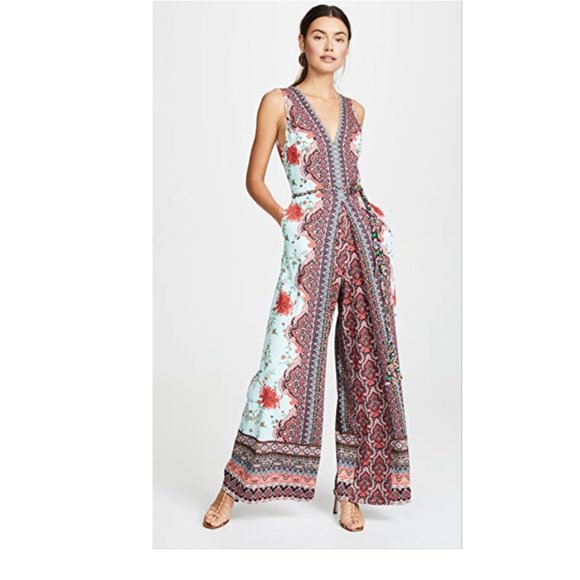 Alice +Olivia Audrie Pleat Floral Blue Jumpsuit. - Picture 10 of 10